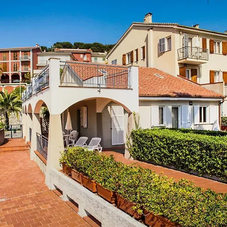 Feriehus E6-11 Monolocale Borgo Della Rovere *